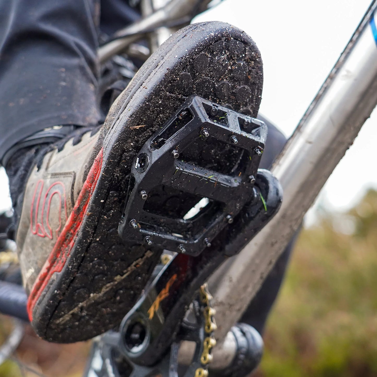 DMR V11 Pedal Black