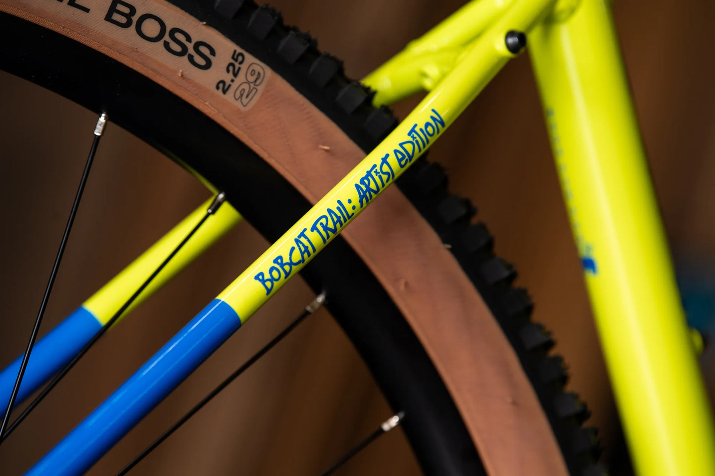 Marin Bobcat 3 Artist Edition - Thumbs - Medium 29" Wheel