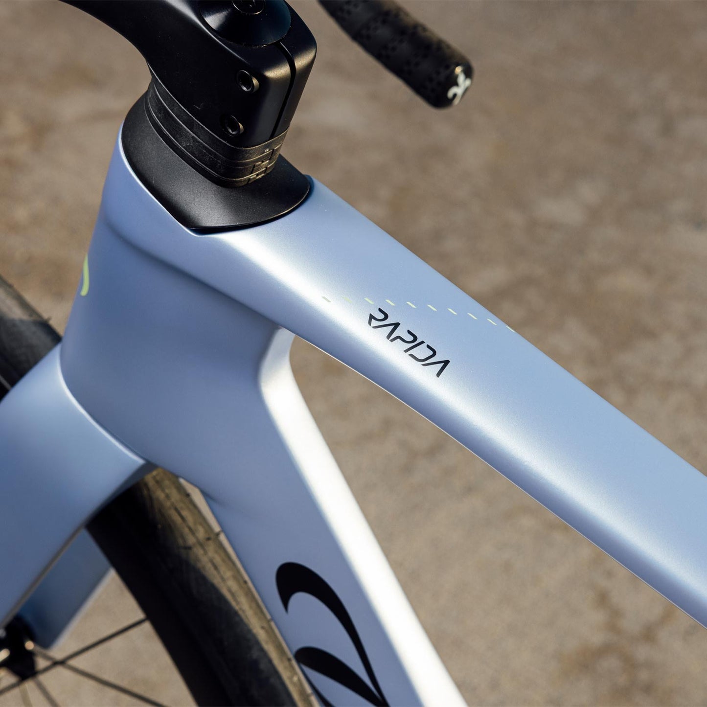 Wilier Rapida 105 Di2 Dusk Grey Medium Road Bike