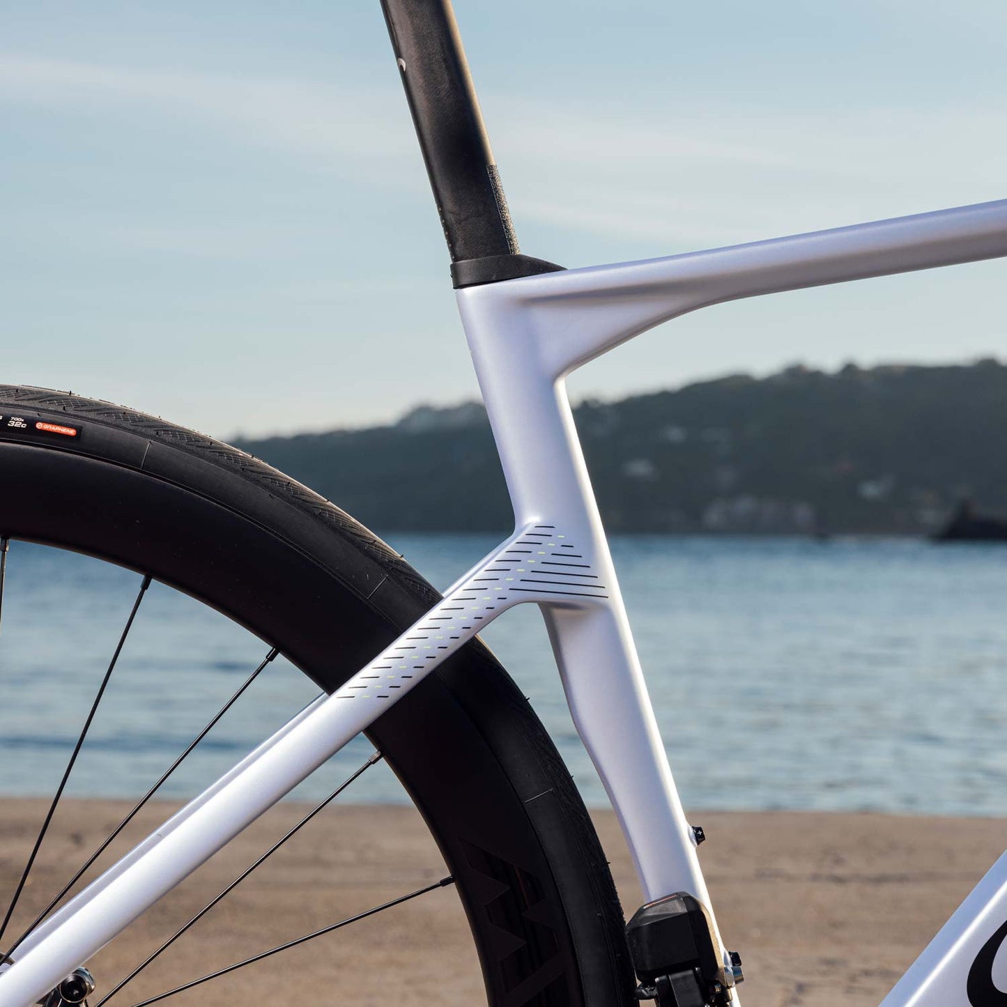 Wilier Rapida 105 Di2 Dusk Grey Medium Road Bike